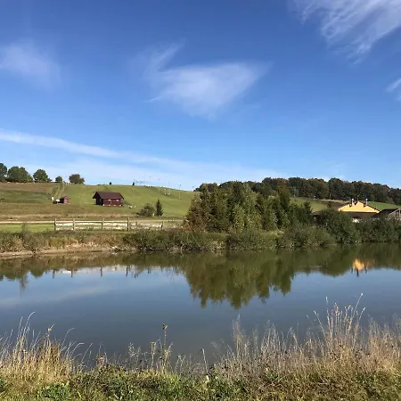 Przy Osrodku Narciarskim Trzepowo Luxussátor