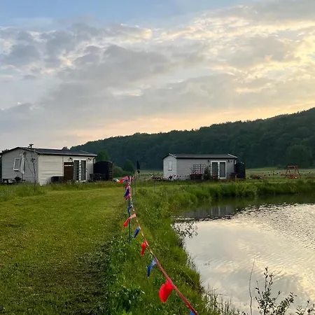 Domki Przy Osrodku Narciarskim Trzepowo Luxury tent